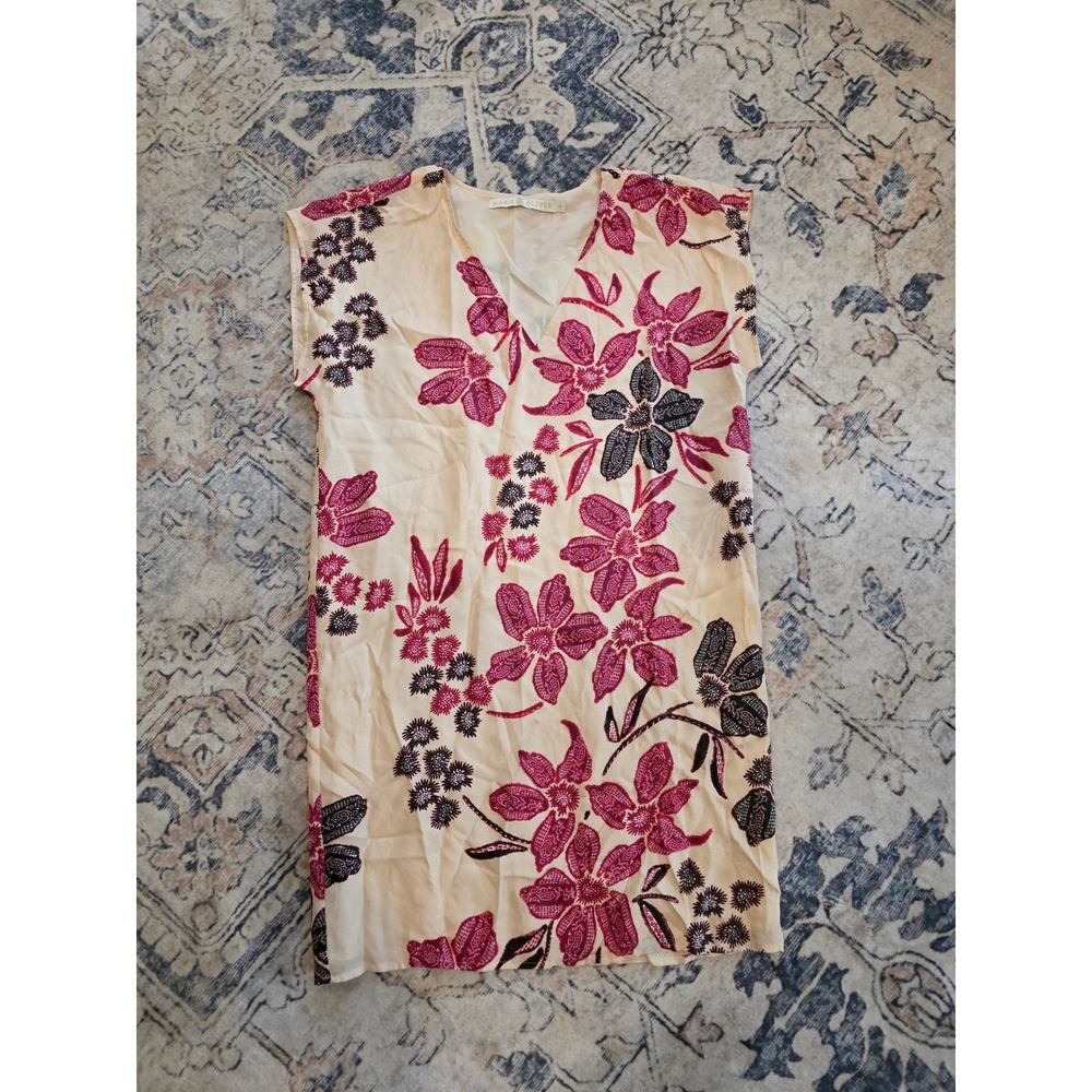 NWOT Marie Oliver Women's XS Cream Red Floral 100% Silk Short Sleeve‎ Mini Dress